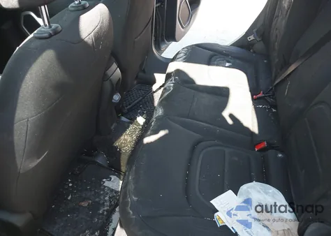 2019 Jeep Renegade Latitude 4X4 from USA, damaged, VIN ZACNJBBB2KPK12714